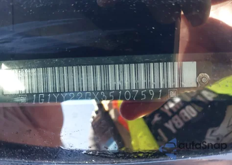 2003 Chevrolet Corvette z USA, uszkodzony, nr VIN 1G1YY22GX35107591